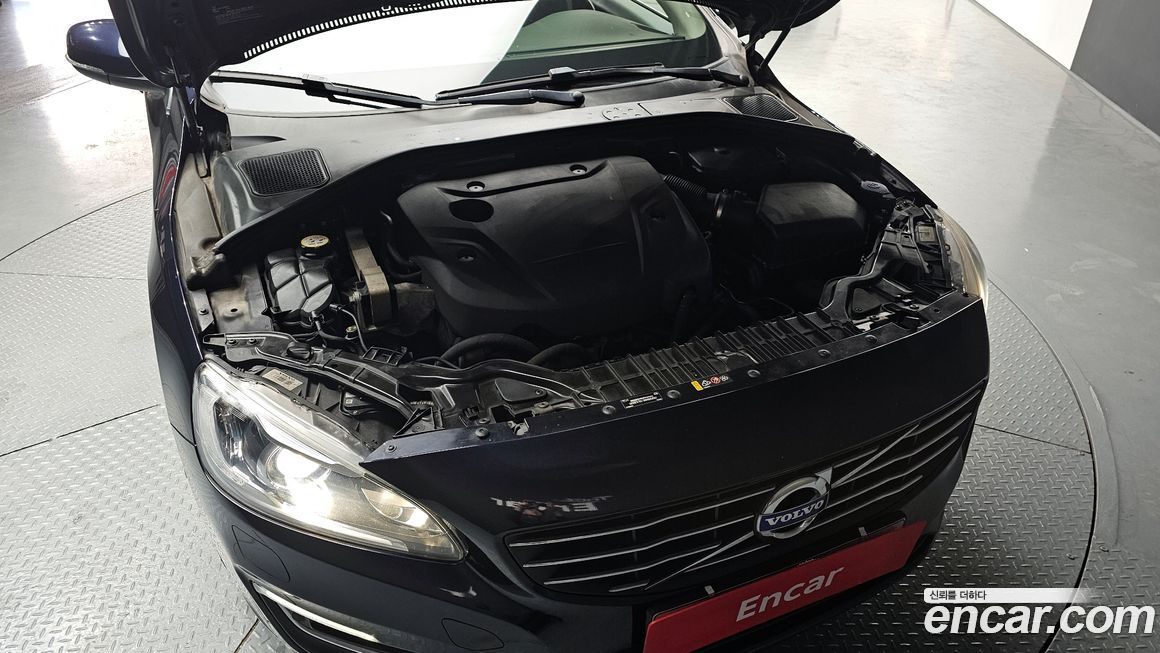 Volvo V60 2016