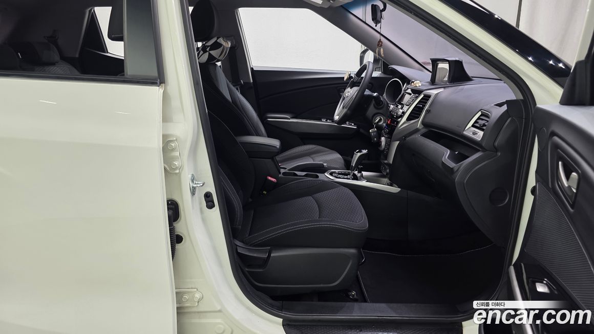 KG_Mobility_Ssangyong TIBOLI 2015