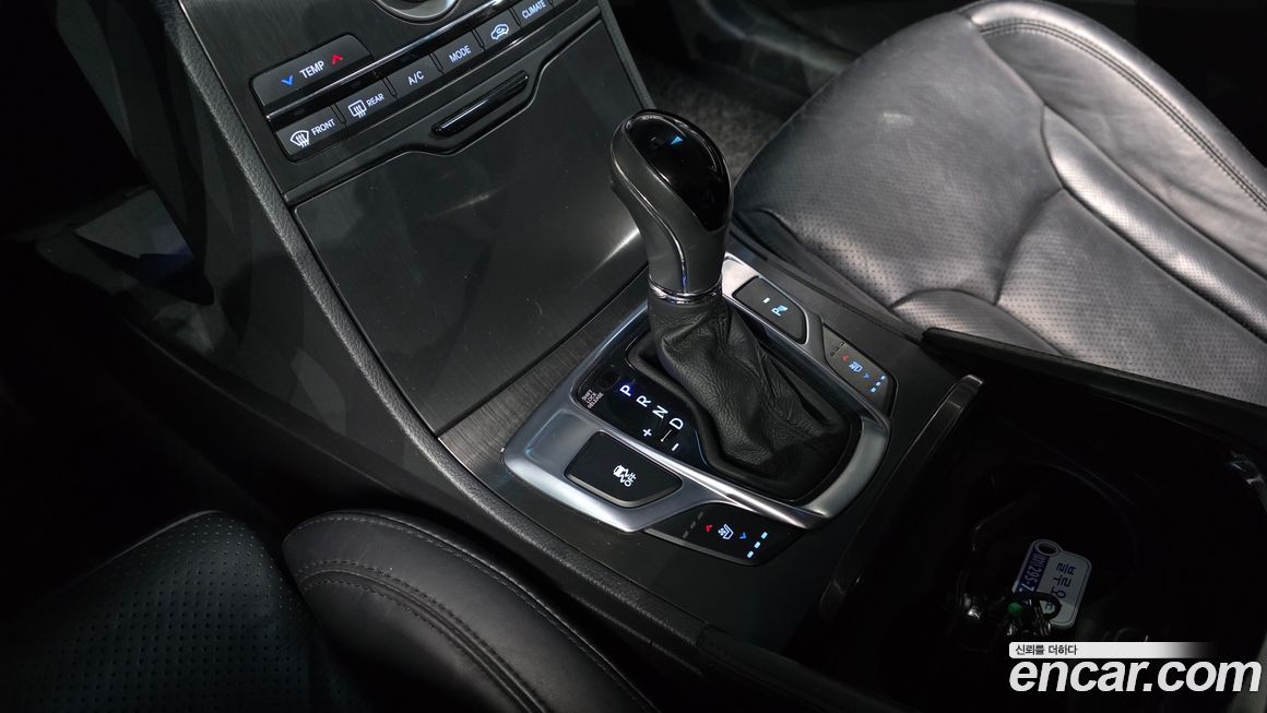 Hyundai Grandeur 2016