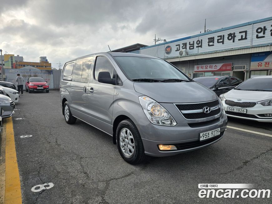 Hyundai Starex 2012