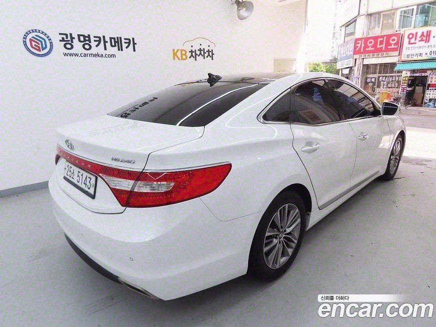 Hyundai Grandeur 2016