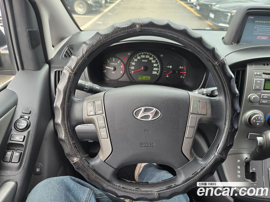 Hyundai Starex 2012