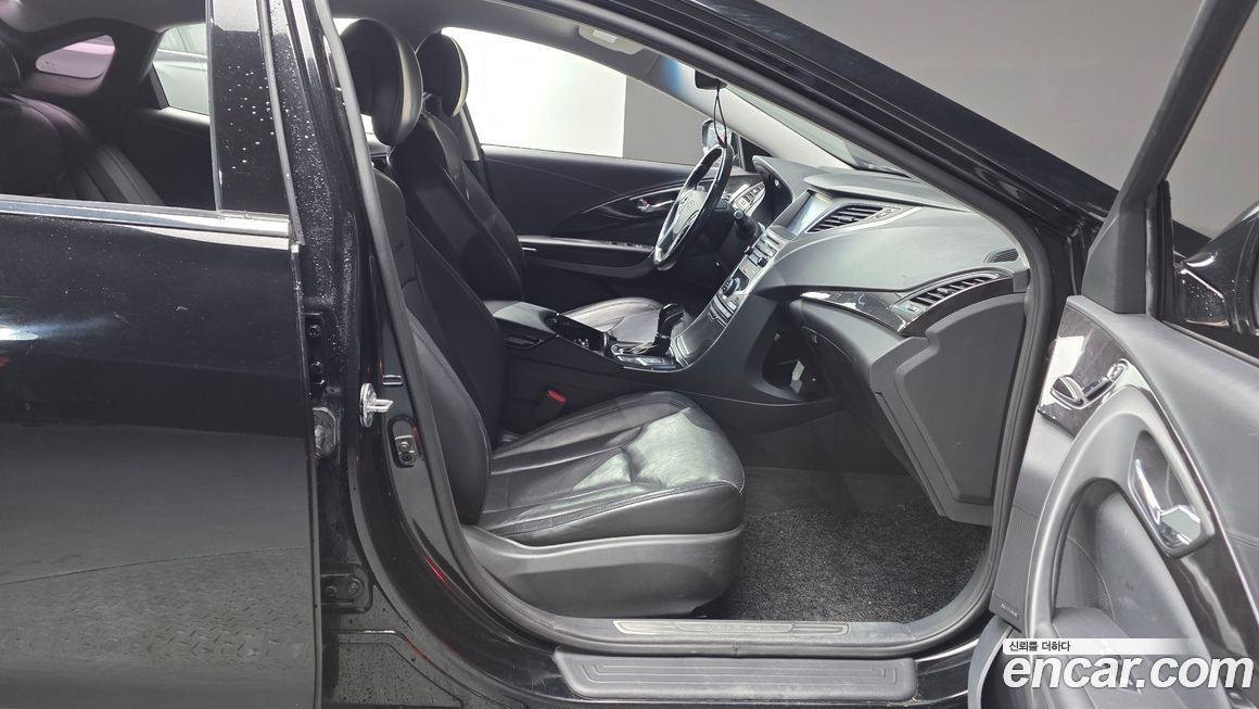 Hyundai Grandeur 2016