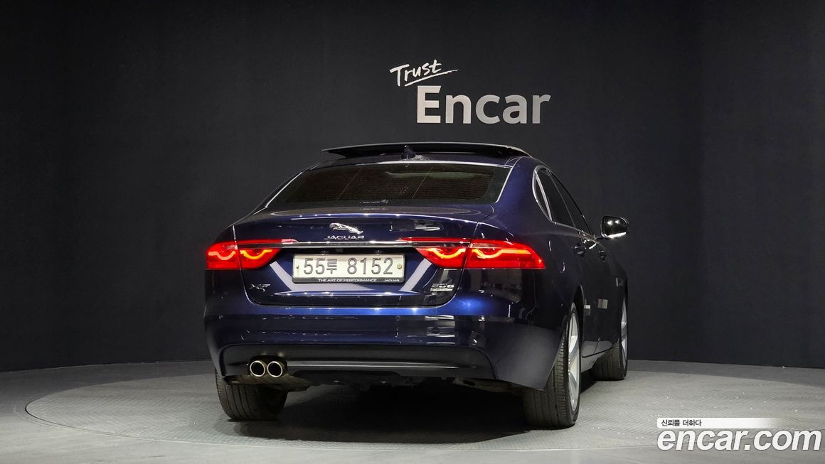 Jaguar XF 2017