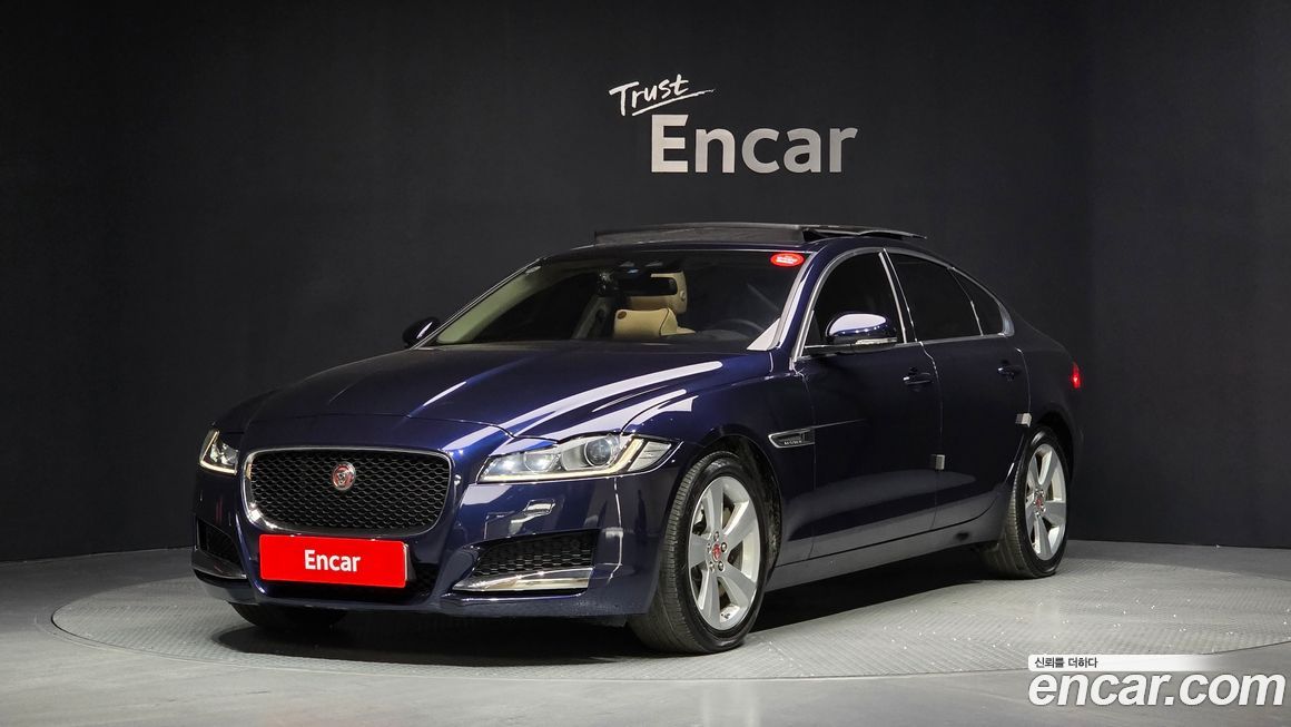 Jaguar XF 2017