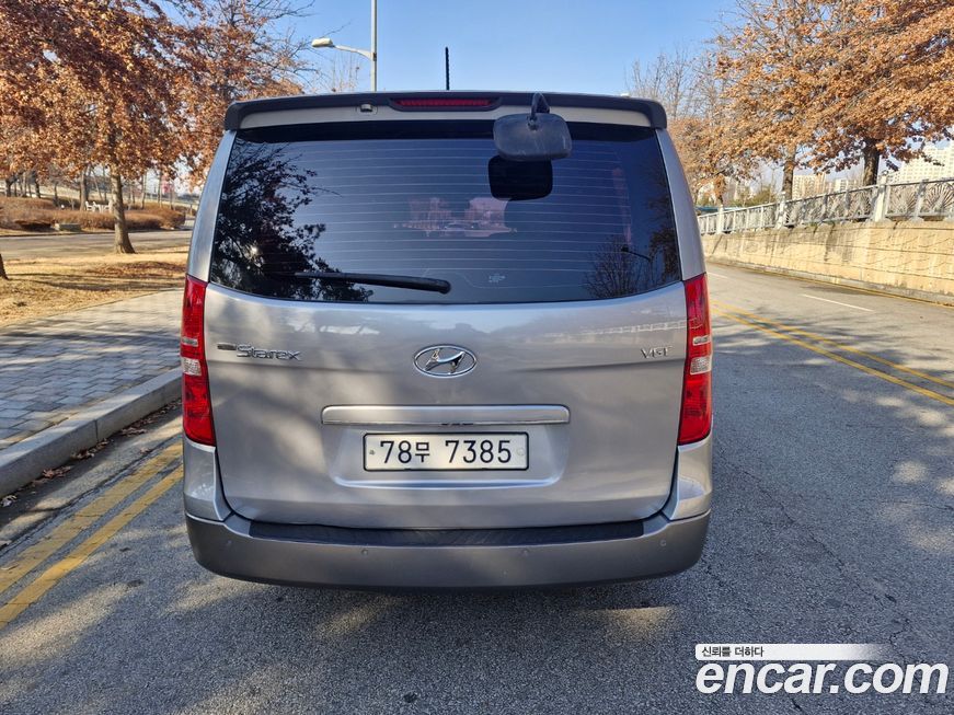 Hyundai Starex 2018