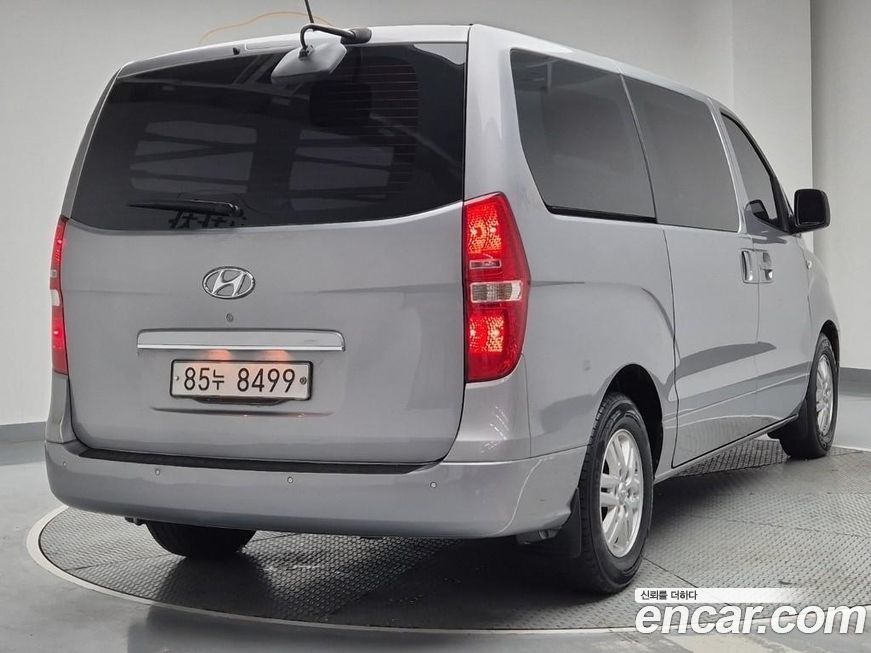 Hyundai Starex 2017