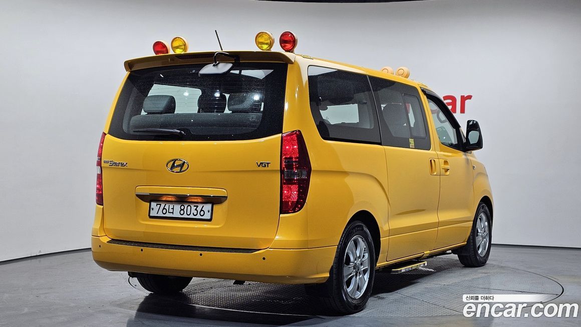 Hyundai Starex 2019