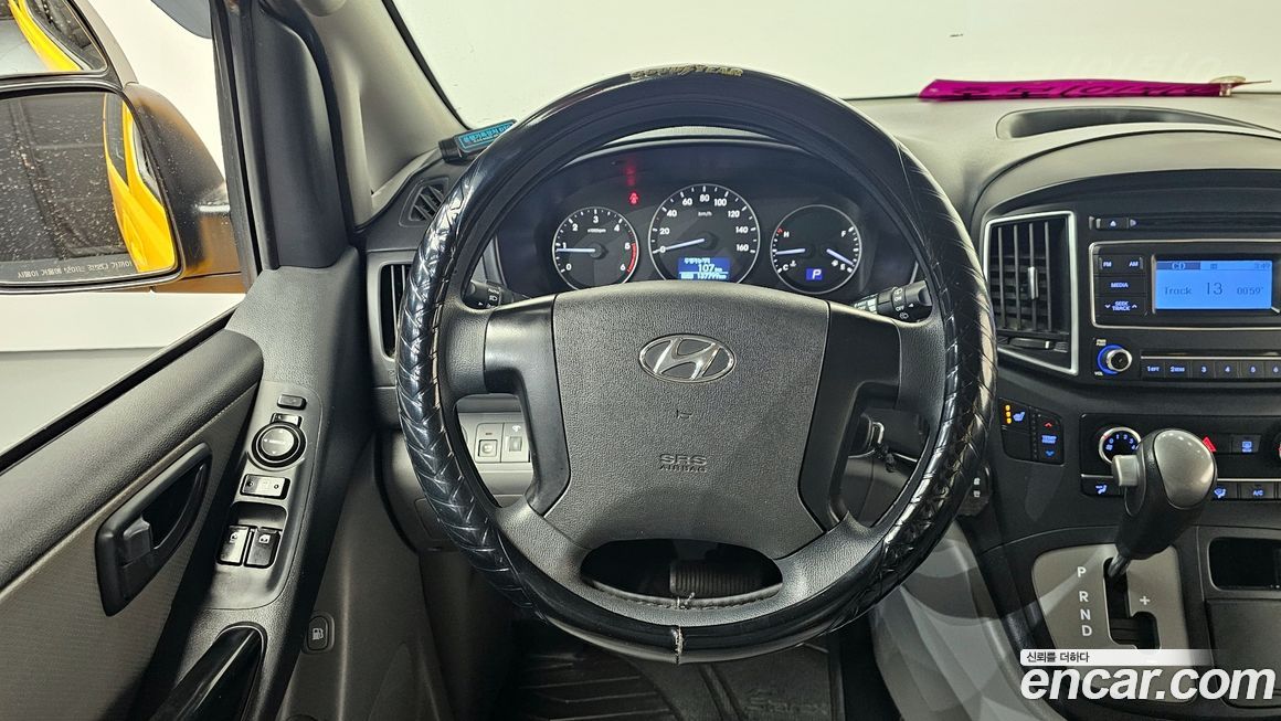 Hyundai Starex 2019