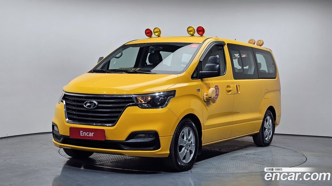 Hyundai Starex 2019