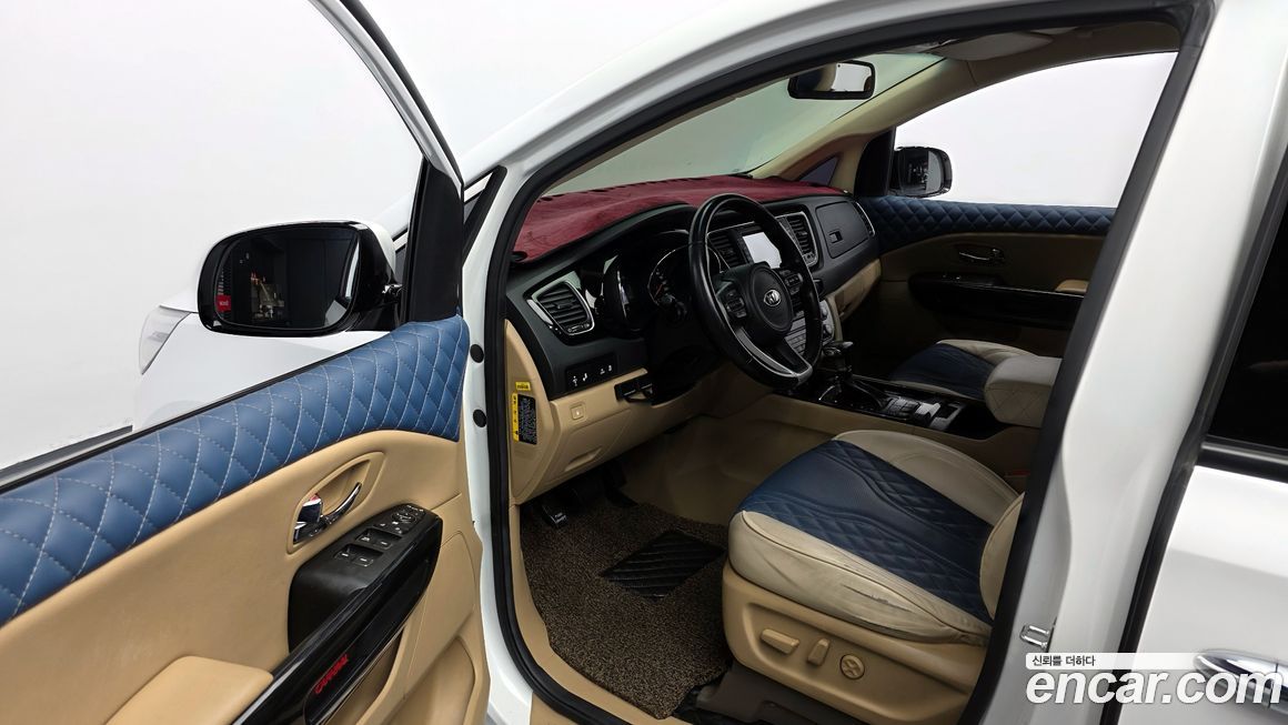 Kia Canival 2018