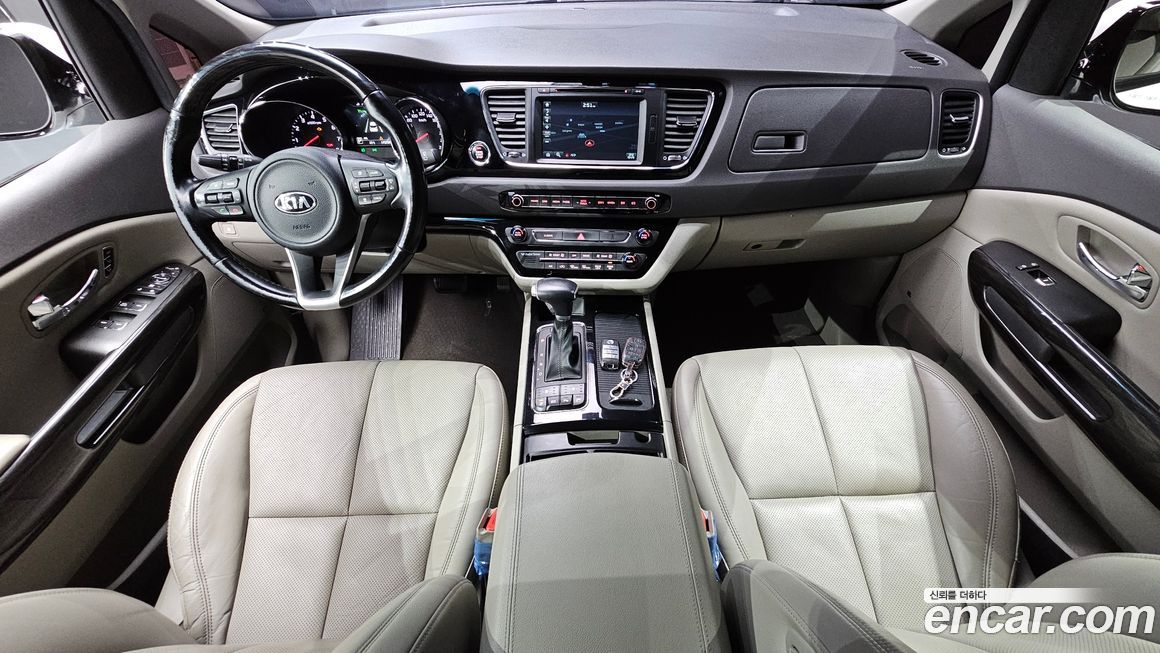Kia Canival 2017