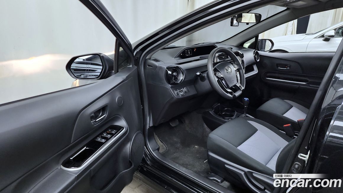 Toyota Prius 2020