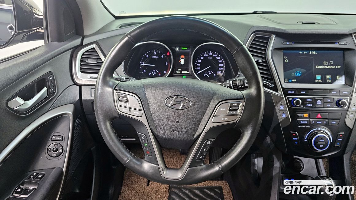 Hyundai Santafe 2016