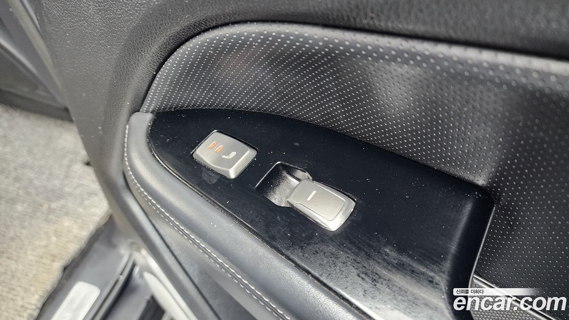 KG_Mobility_Ssangyong Rexton 2019