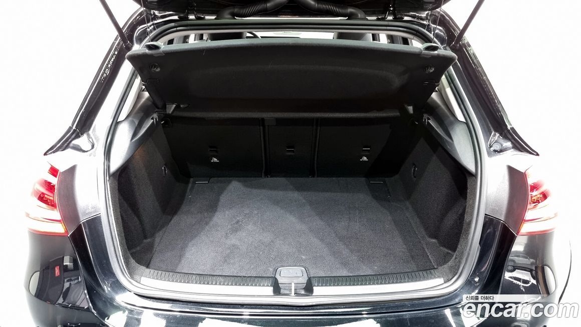 Mercedes-Benz A-Class 2019