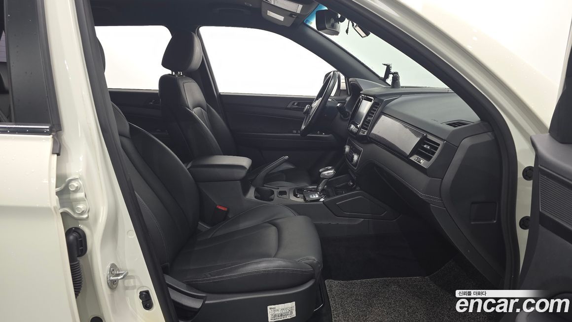 KG_Mobility_Ssangyong Rexton 2020