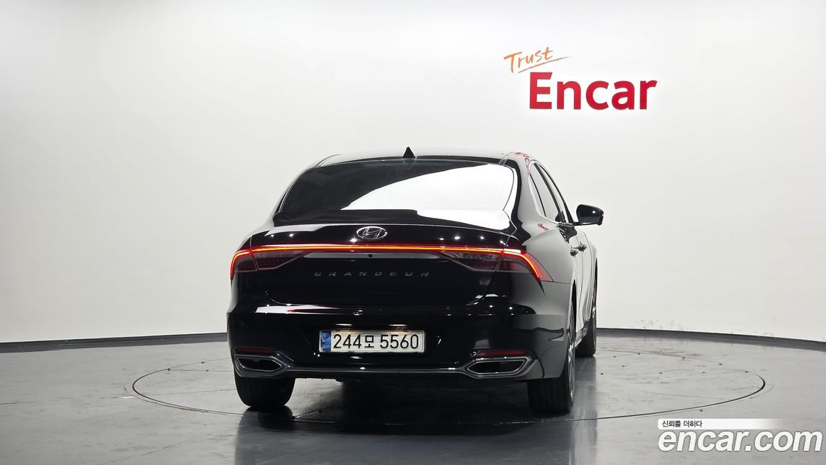 Hyundai Grandeur 2021