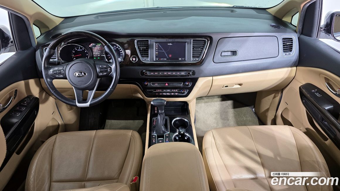Kia Canival 2019