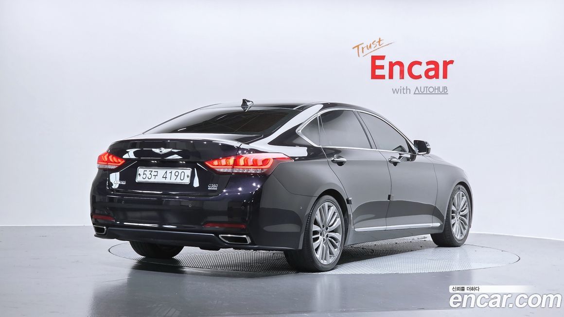 Hyundai Genesis 2016