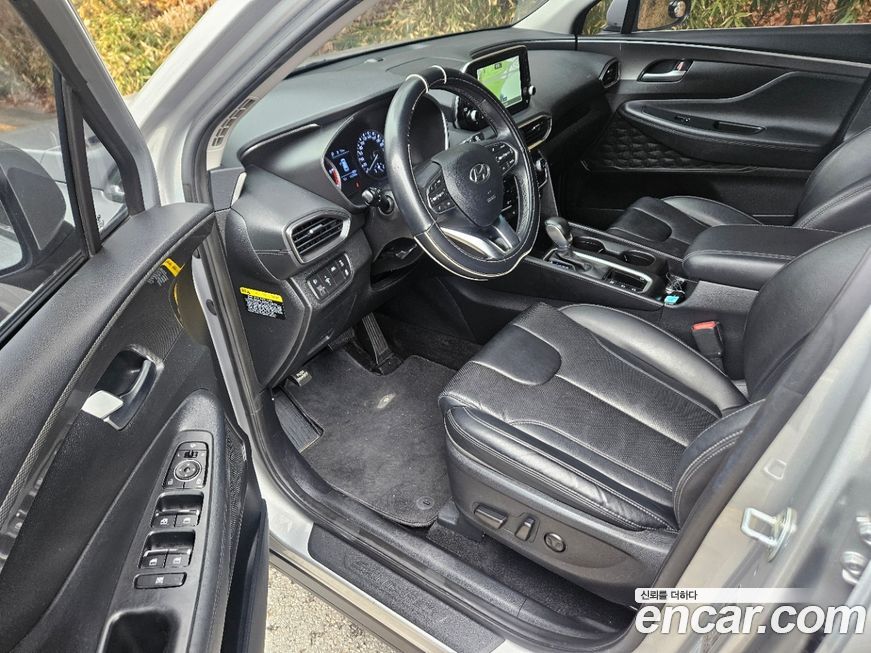 Hyundai Santafe 2020