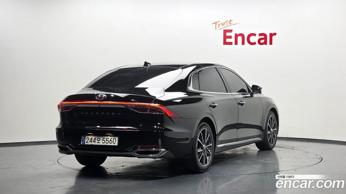 Hyundai Grandeur 2021