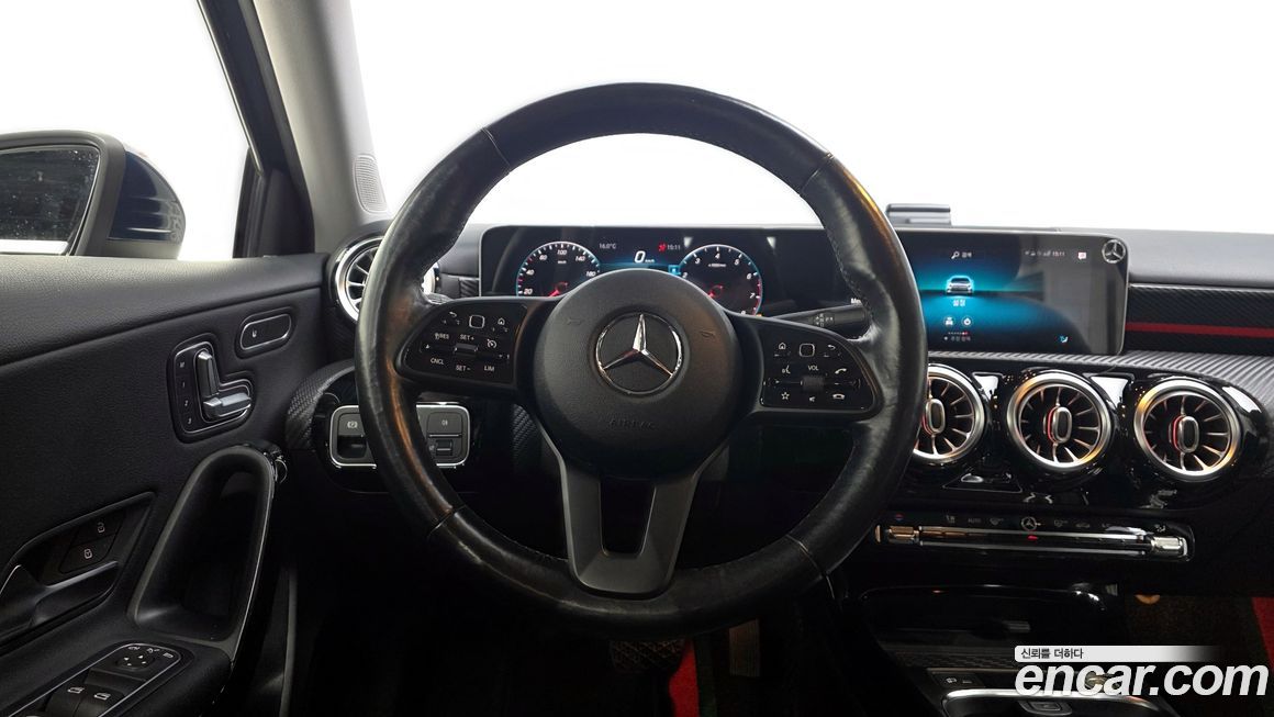 Mercedes-Benz A-Class 2020