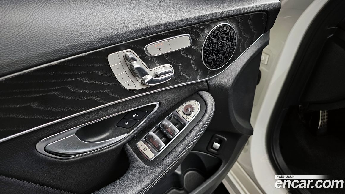 Mercedes-Benz C-Class 2016