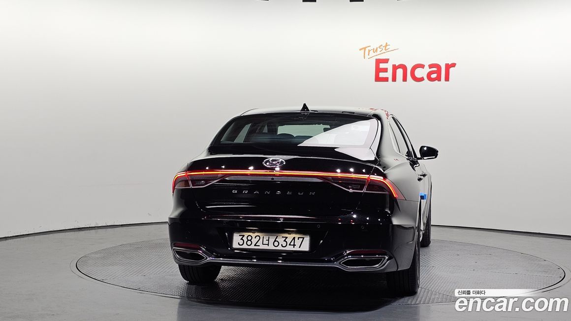 Hyundai Grandeur 2021