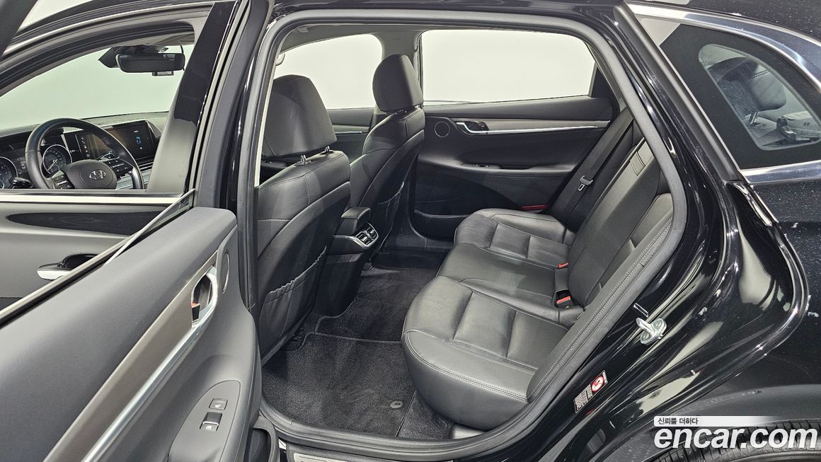 Hyundai Grandeur 2021