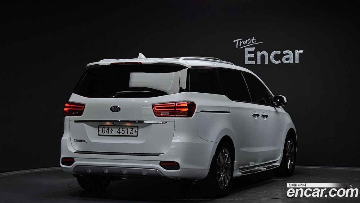 Kia Canival 2019