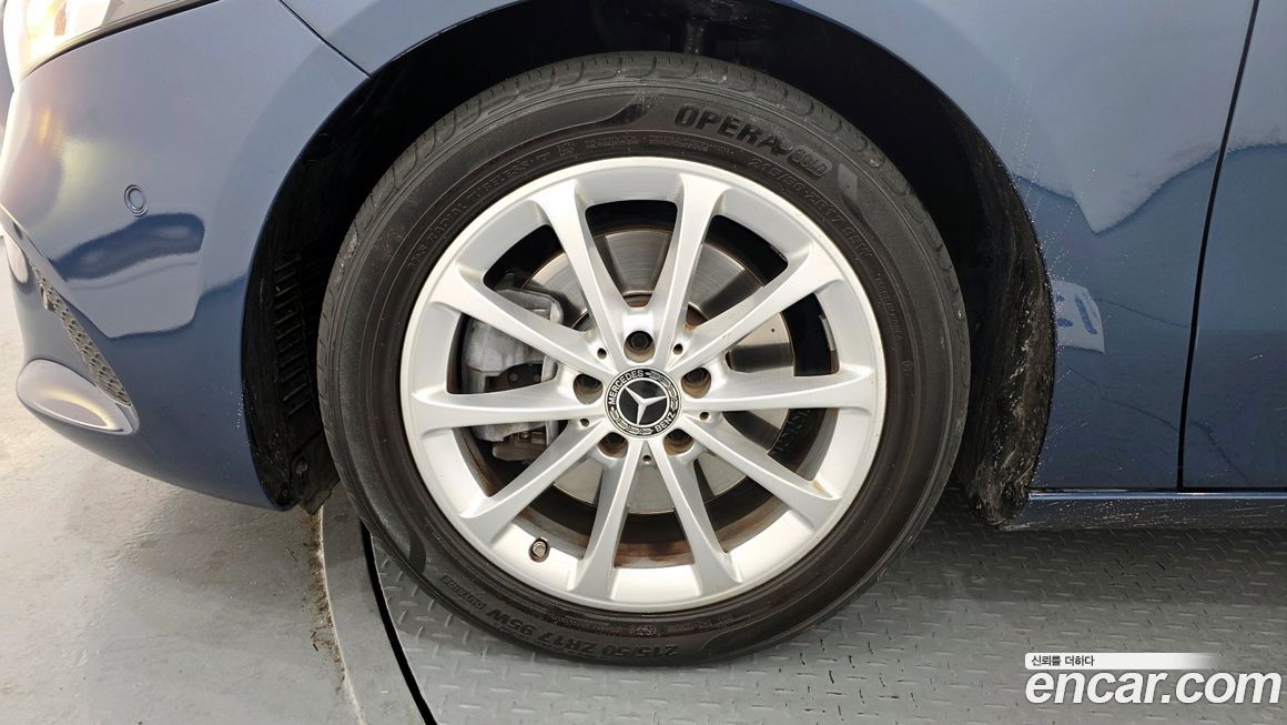 Mercedes-Benz A-Class 2020