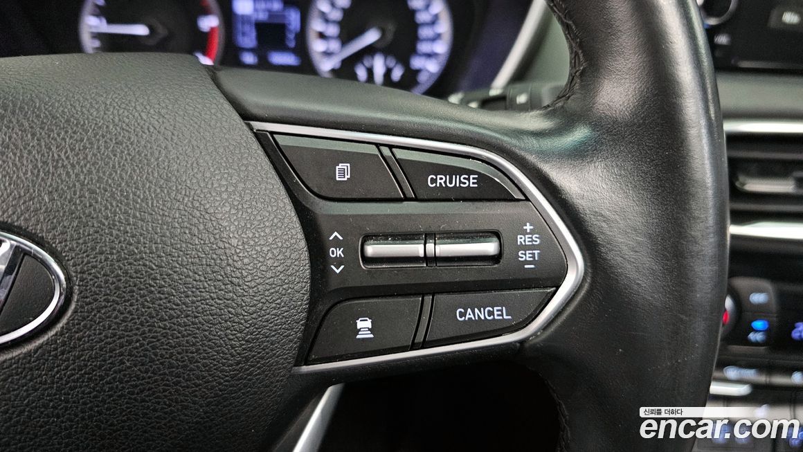 Hyundai Santafe 2020