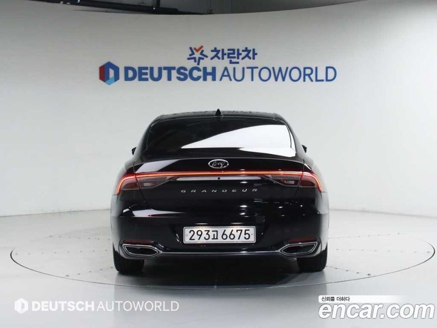 Hyundai Grandeur 2022