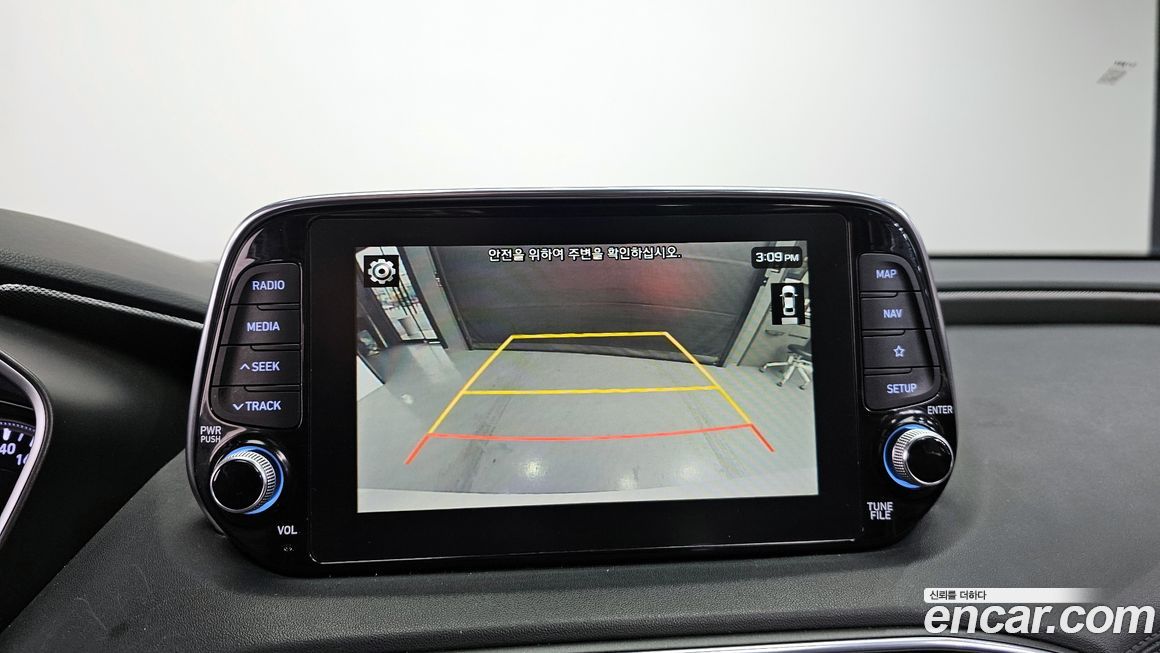 Hyundai Santafe 2020