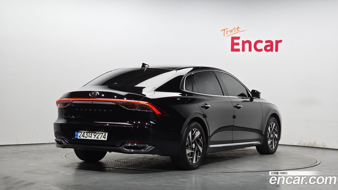 Hyundai Grandeur 2020