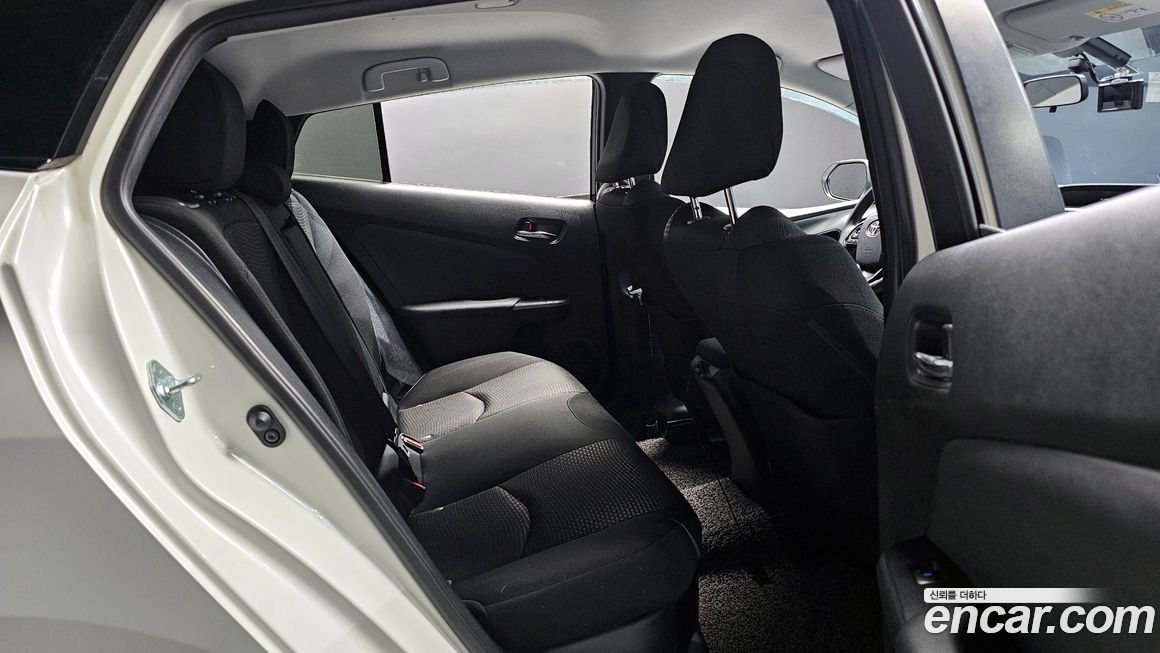 Toyota Prius 2019