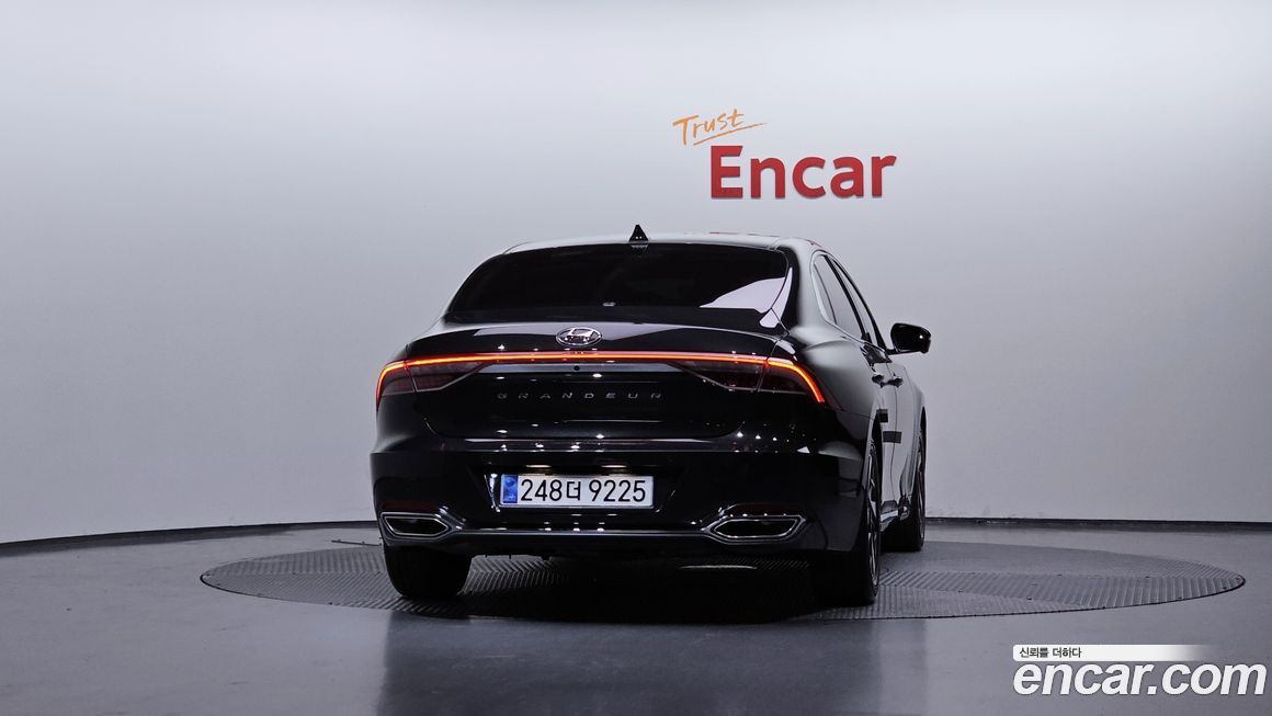 Hyundai Grandeur 2021