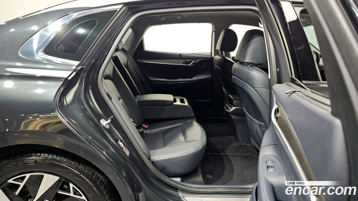 Hyundai Grandeur 2021