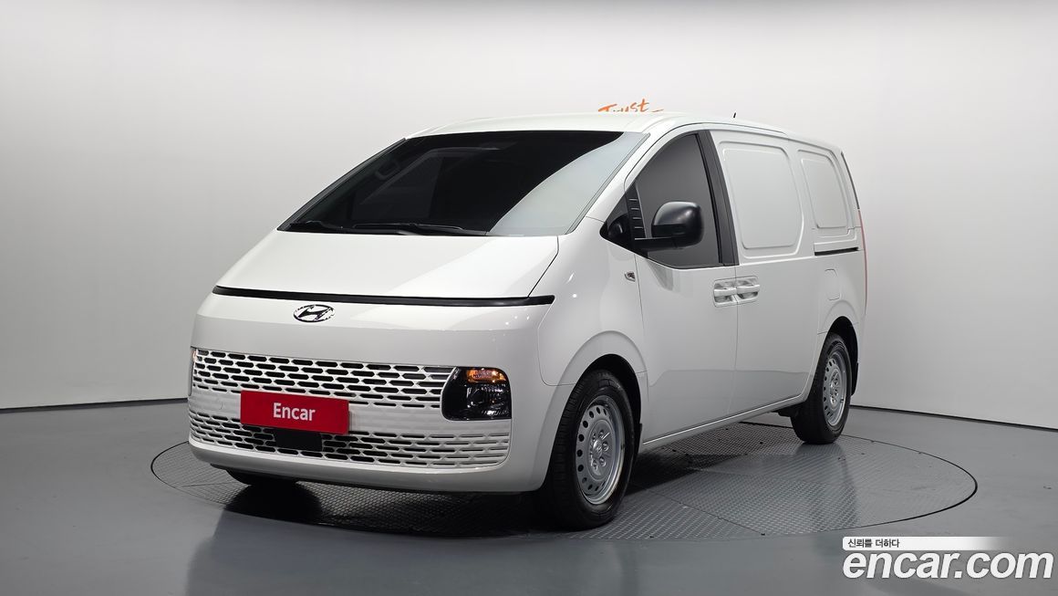 Hyundai Staria 2023