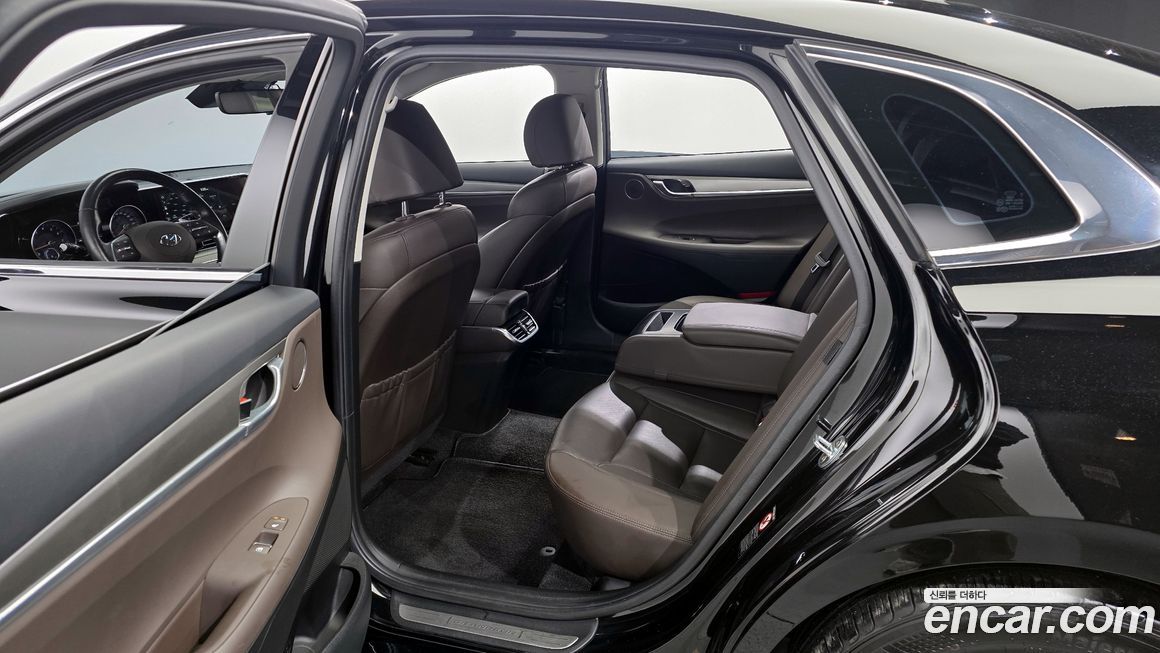 Hyundai Grandeur 2021