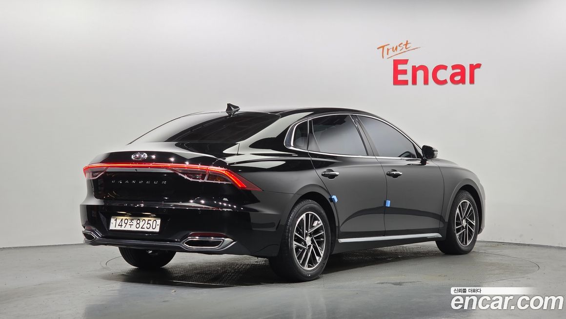Hyundai Grandeur 2021