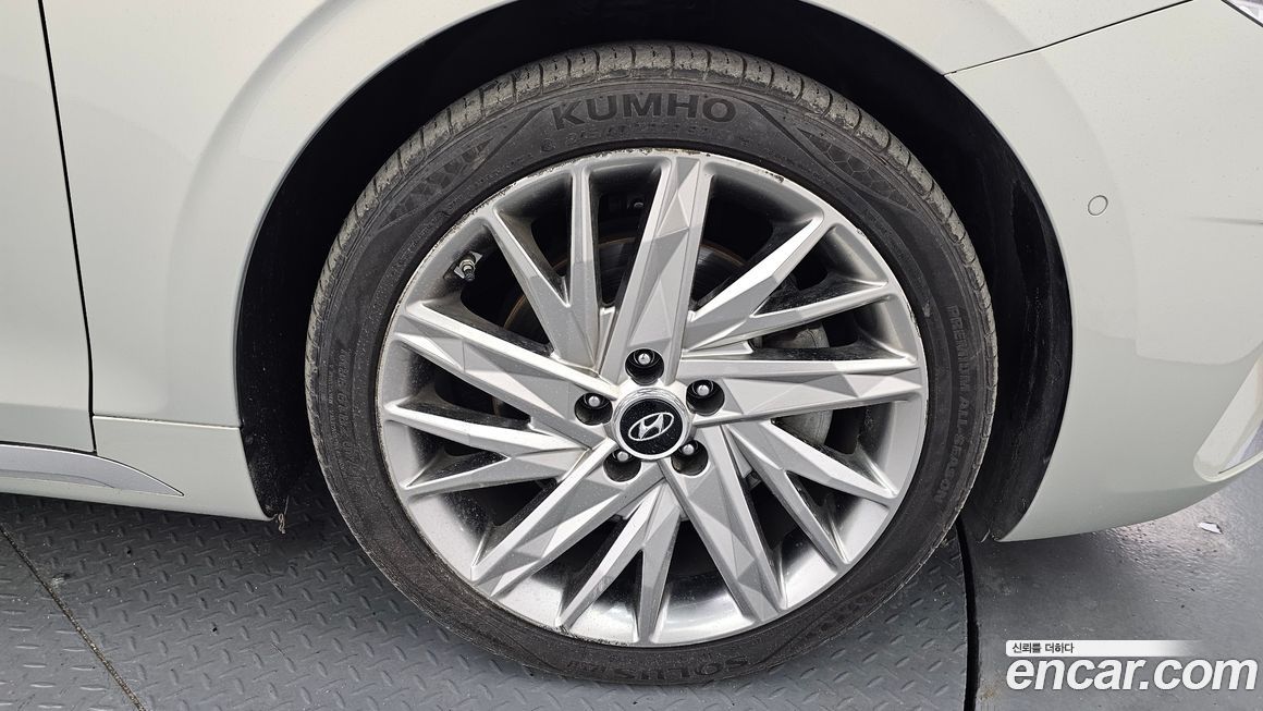 Hyundai Grandeur 2020