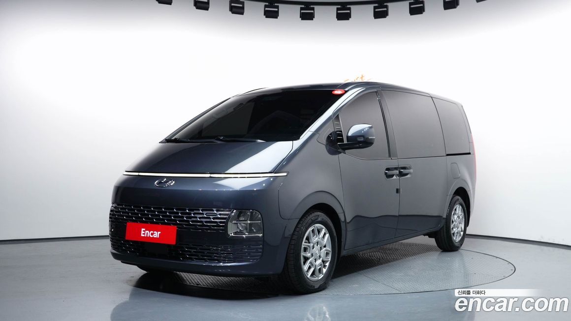 Hyundai Staria 2022