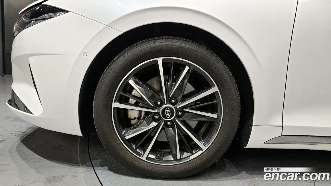 Hyundai Grandeur 2020