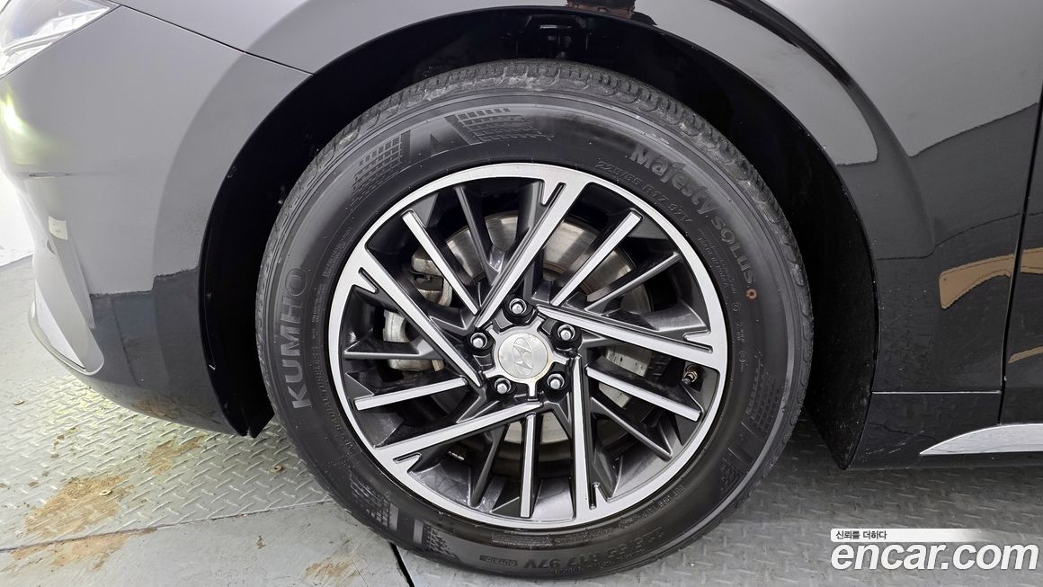 Hyundai Grandeur 2021