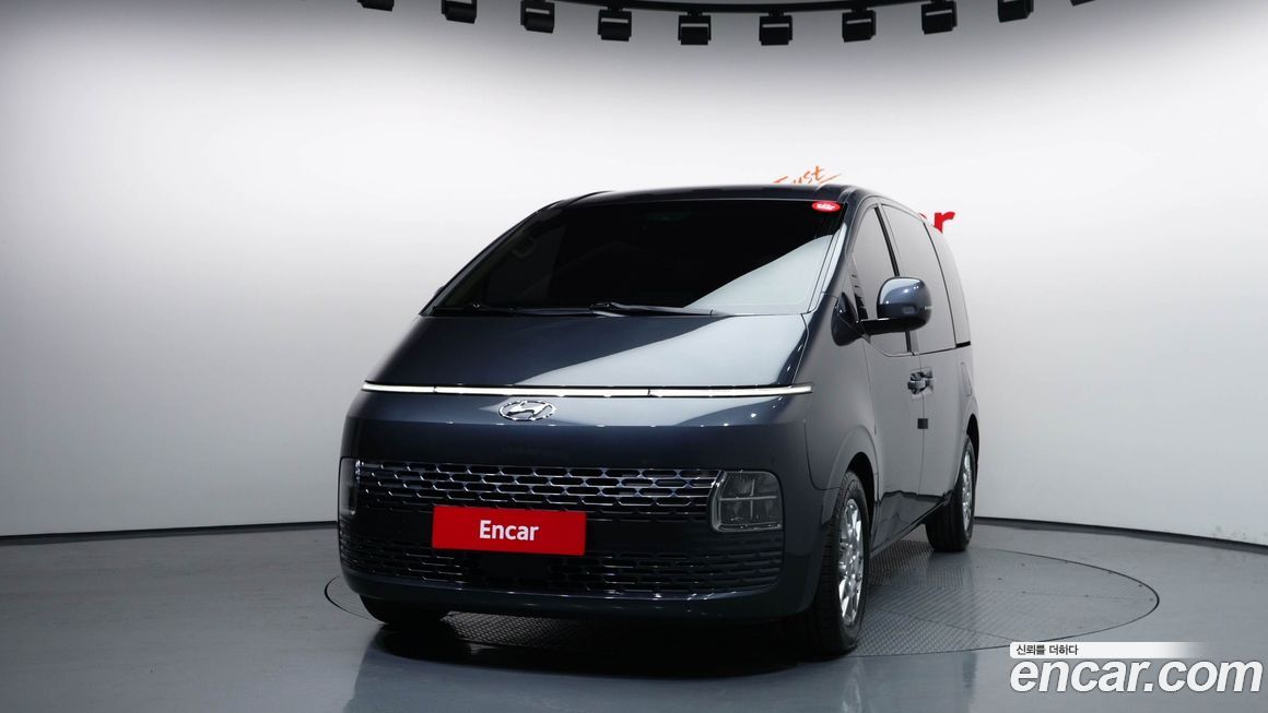 Hyundai Staria 2022