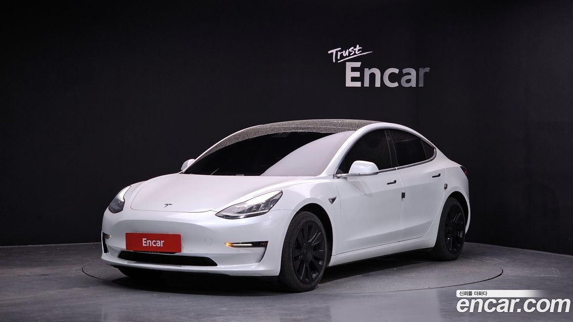 Tesla Model 3 2020