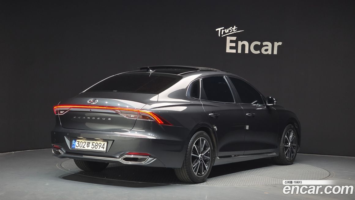 Hyundai Grandeur 2022