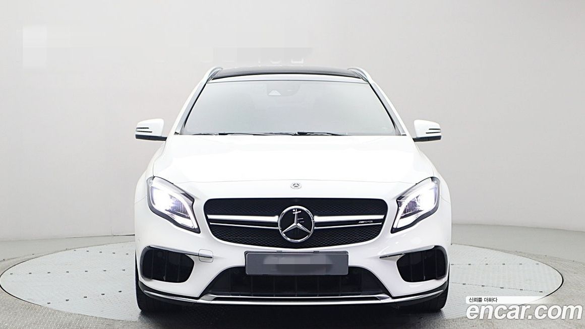 Mercedes-Benz GLA-Class 2019